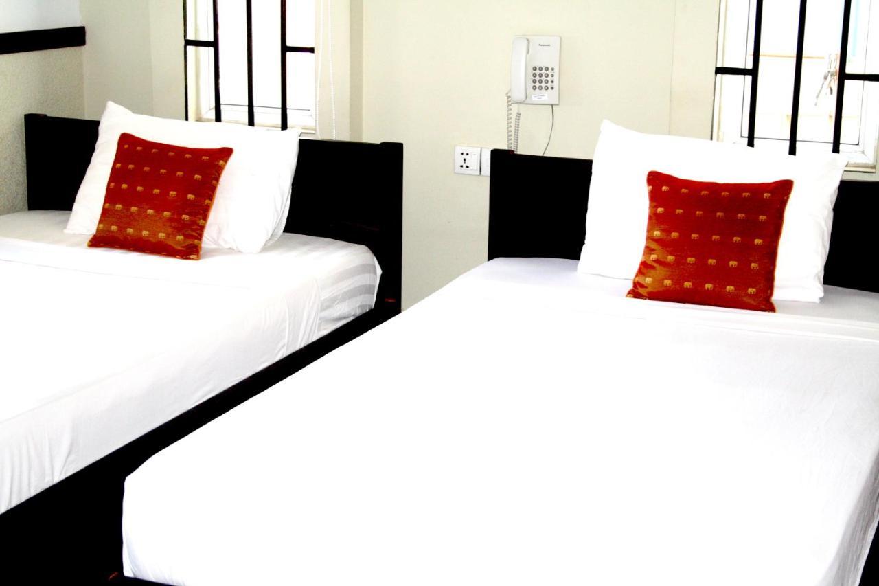 Lalune Hotel Phnom Penh Dış mekan fotoğraf
