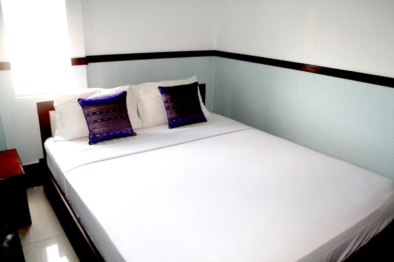 Lalune Hotel Phnom Penh Dış mekan fotoğraf